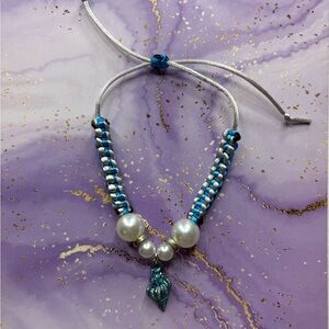 Handmade adjustable seashell adjustable bracelet